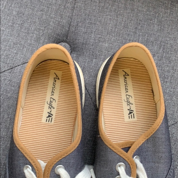 Blue sneakers - Picture 6 of 8